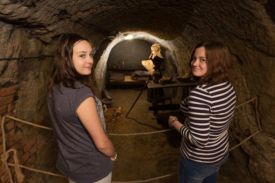 De tunnels onder het plein van Tábor zijn een bijzondere attractie ©Good Agency s.r.o. Underground Tábor sightseeing