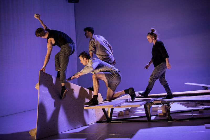 Jižní Svéráz, Petr Zikmund