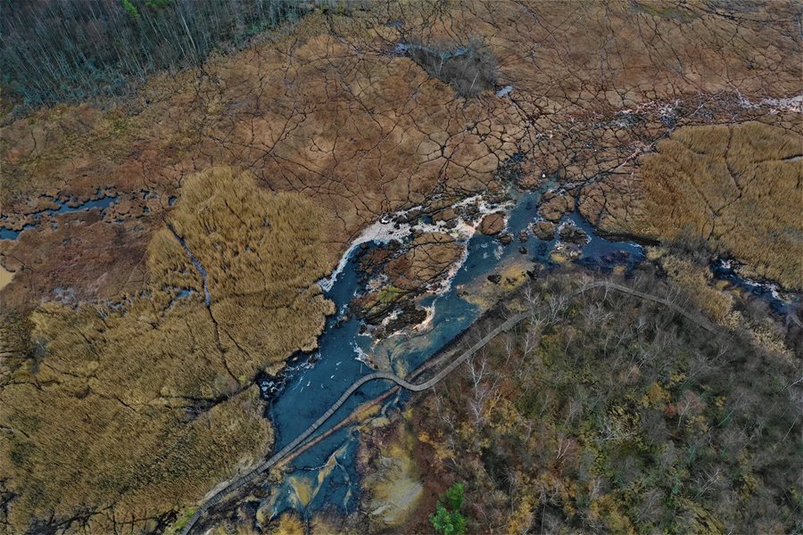 Drone foto van het Soos natuurgebied ©Shutterstock Soos vanaf vogelperspectief waarbij je een goede indruk krijgt van het bijzondere landschap