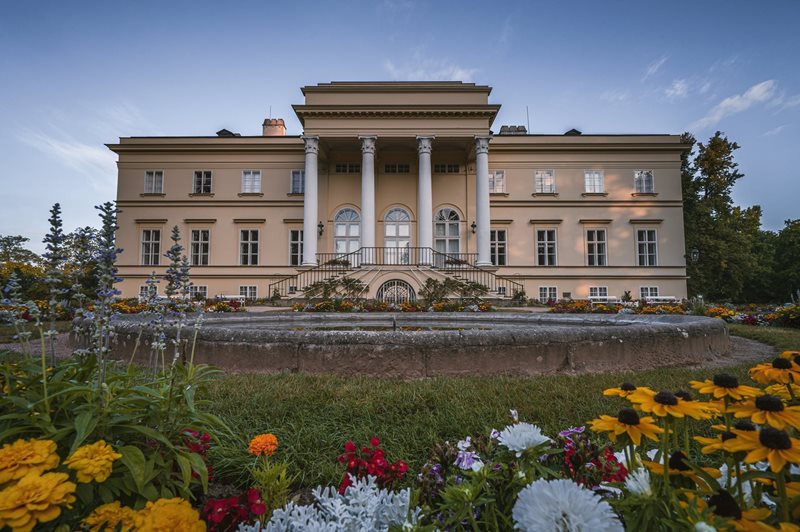Kostelec nad Orlicí Chateau