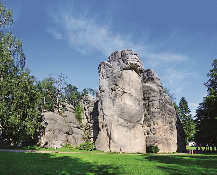 Rotsen van Adršpach bij de ingang ©Jaroslav Kocourek Adrspach natuurgebied
