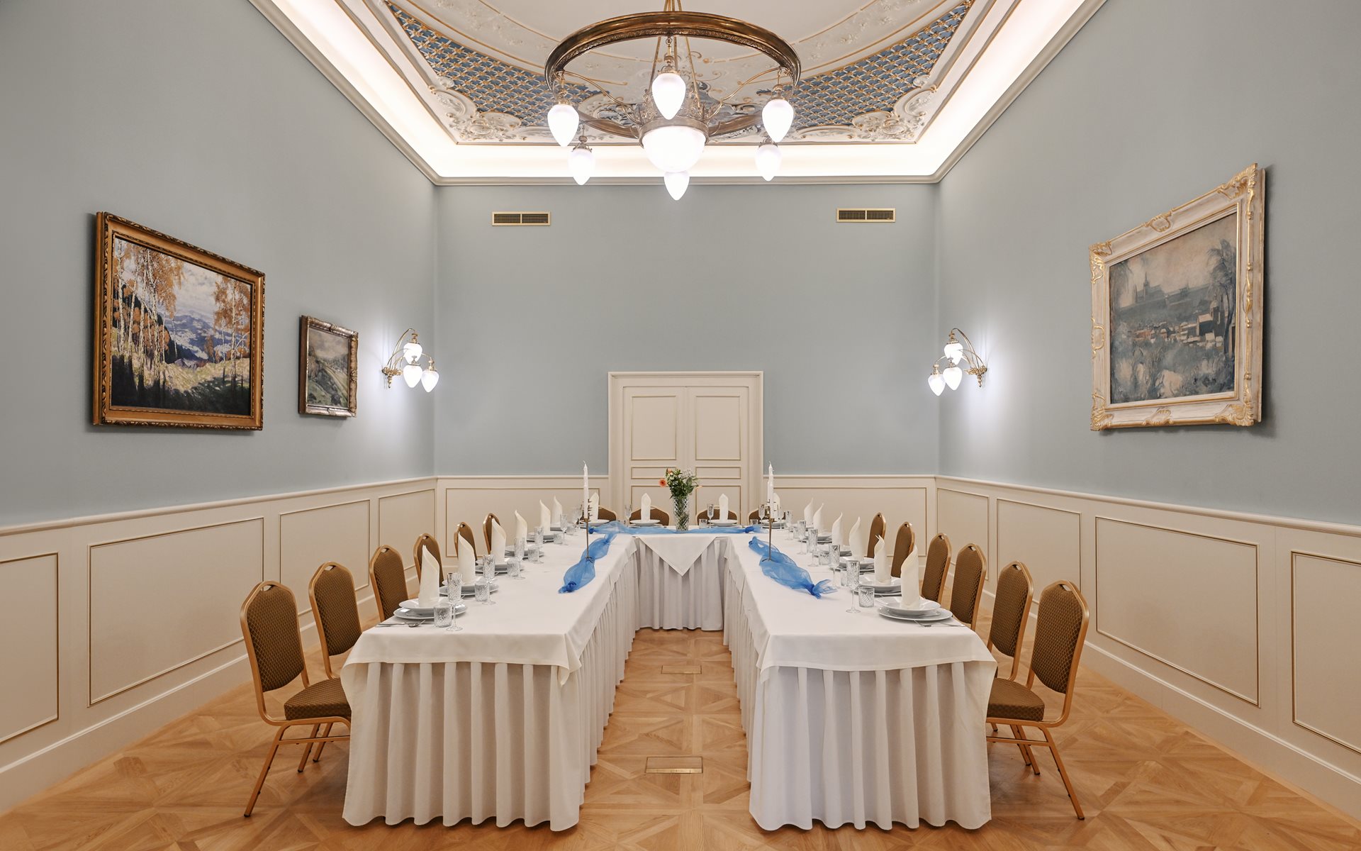 Vergaderruimte Blue room ©Grandhotel Brno