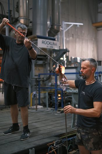 Glasblazen bij Rückl ©Lukas Sochor Glas blazen bij Rückl