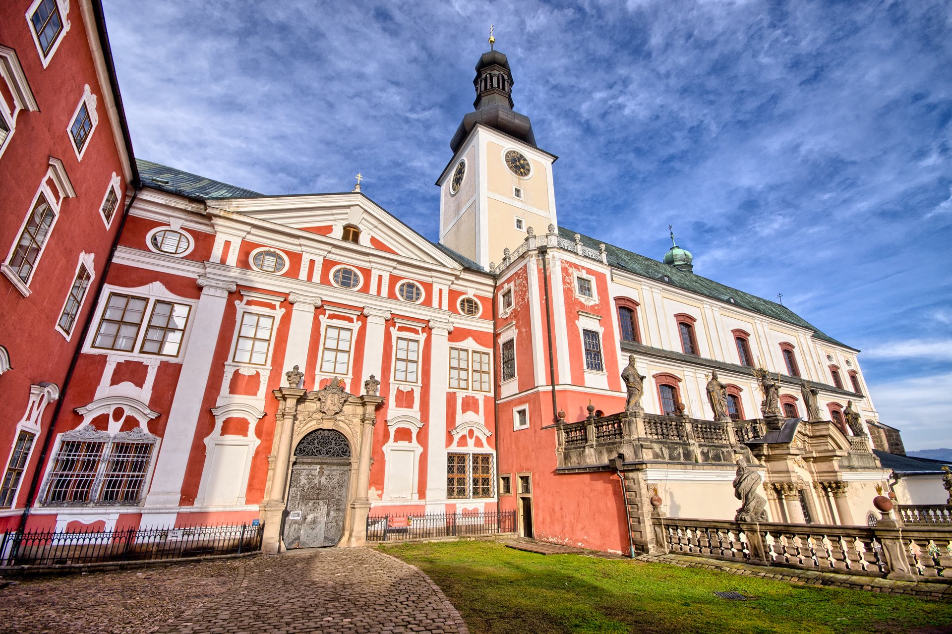 Broumov VisitCzechia broumov-visitczechia