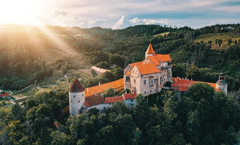 Pern&#x161;tejn Castle