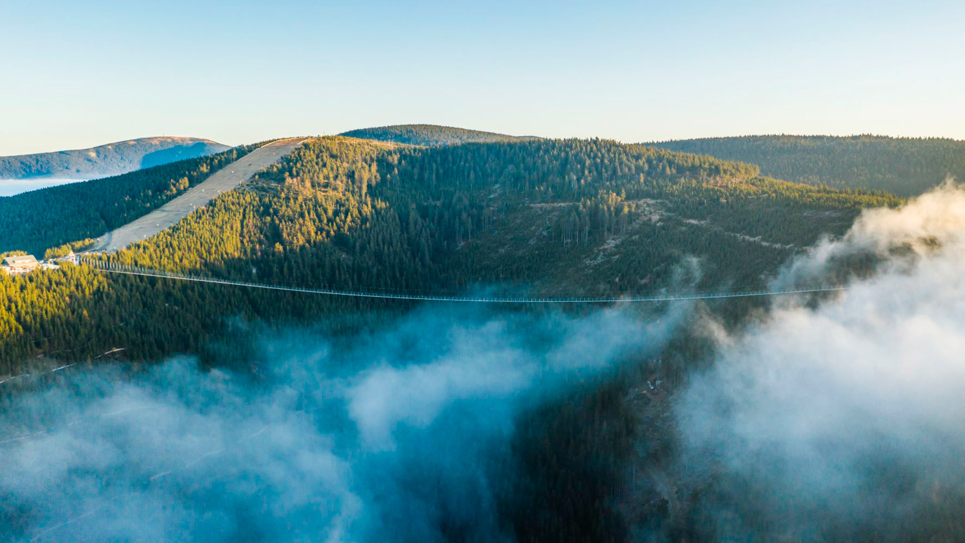 SkyBridge 721 Resort Dolni Morava