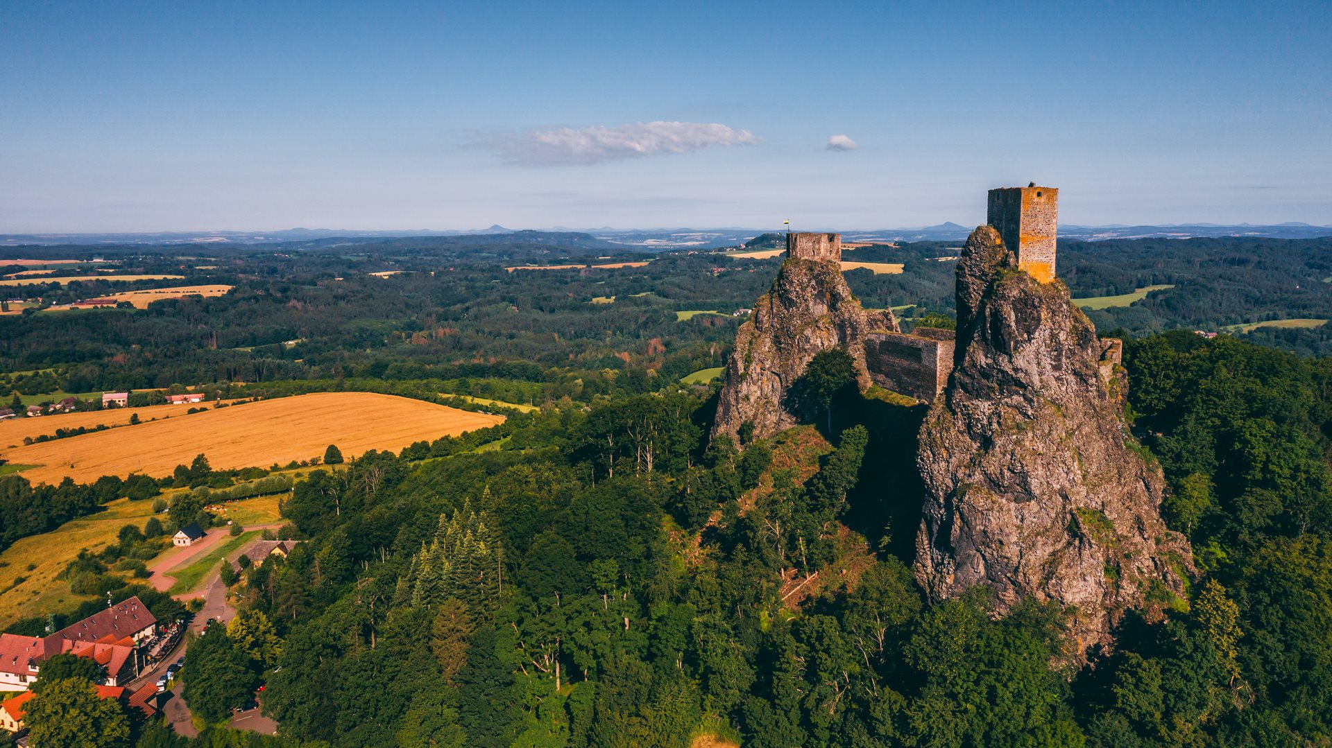 Trosky ruïnes ©Bohemian Paradise Association Trosky ruïnes ©Bohemian Paradise Association