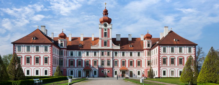 Kasteel Centraal-Bohemen Mnichovo Hradiste