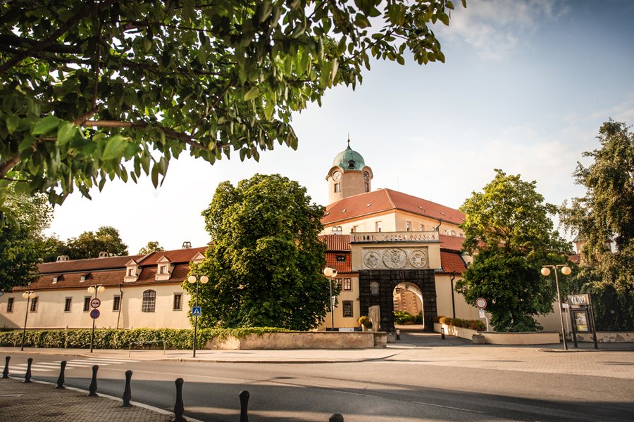 Het centrum van Poděbrady ©Lázně Poděbrady a.s. Podebrady in Centraal-Bohemen historische centrum