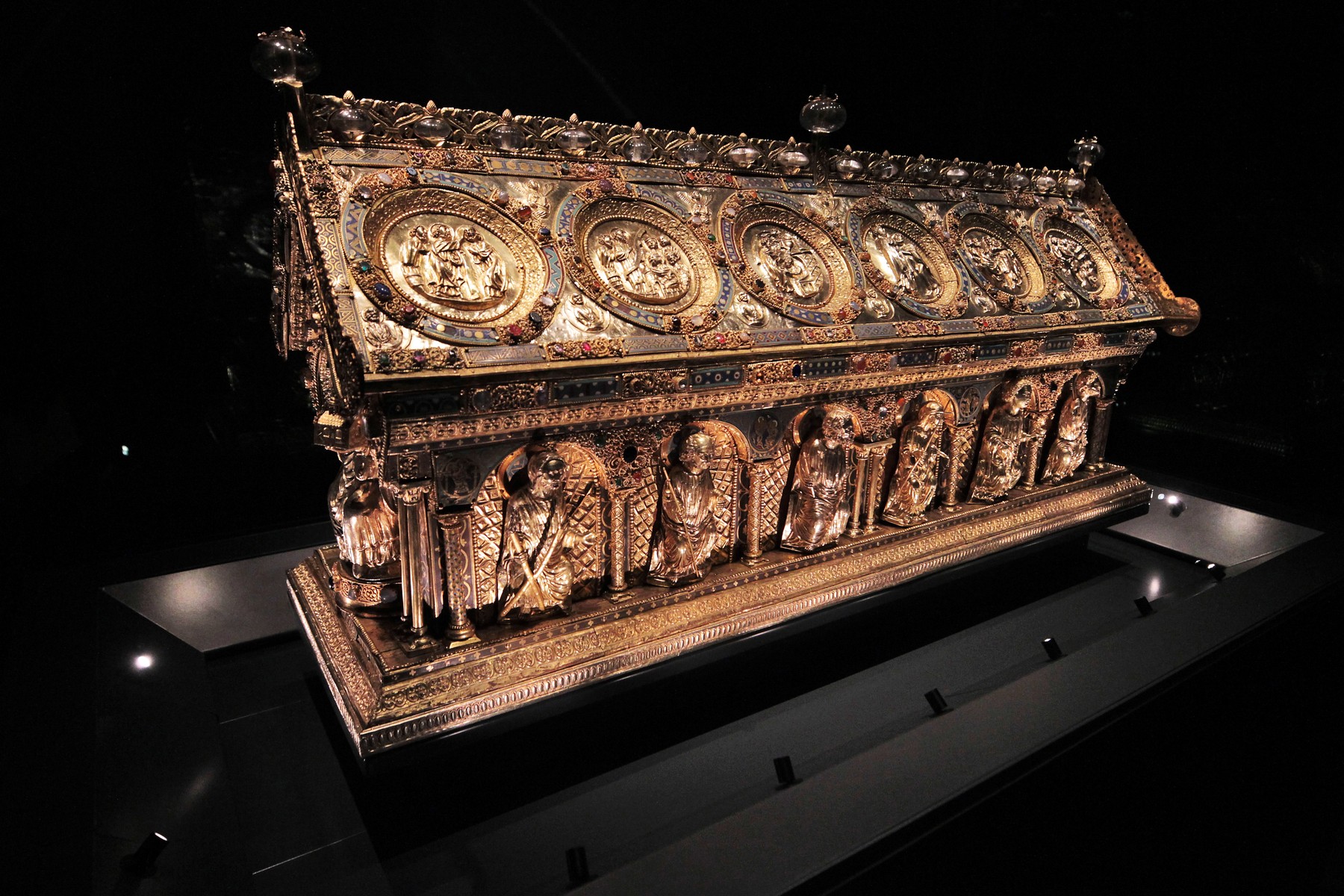 発見から40年、ベチョフの聖マウルスの聖遺物箱の歴史 | VisitCzechia