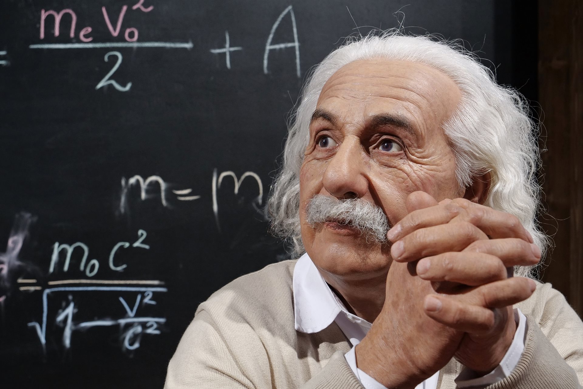 Albert Einstein amava passeggiare per Praga | VisitCzechia, image size:1920x1280