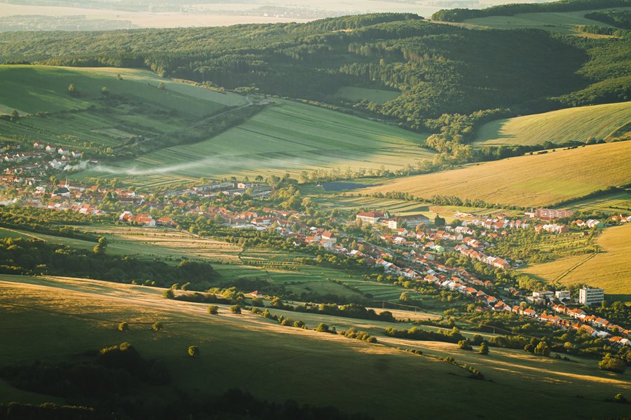 Natuur van de Witte Karpaten in Tsjechië Moravie