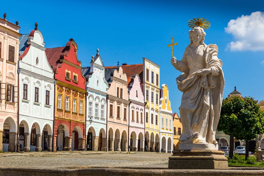 UNESCO Telč square with renessaince houses