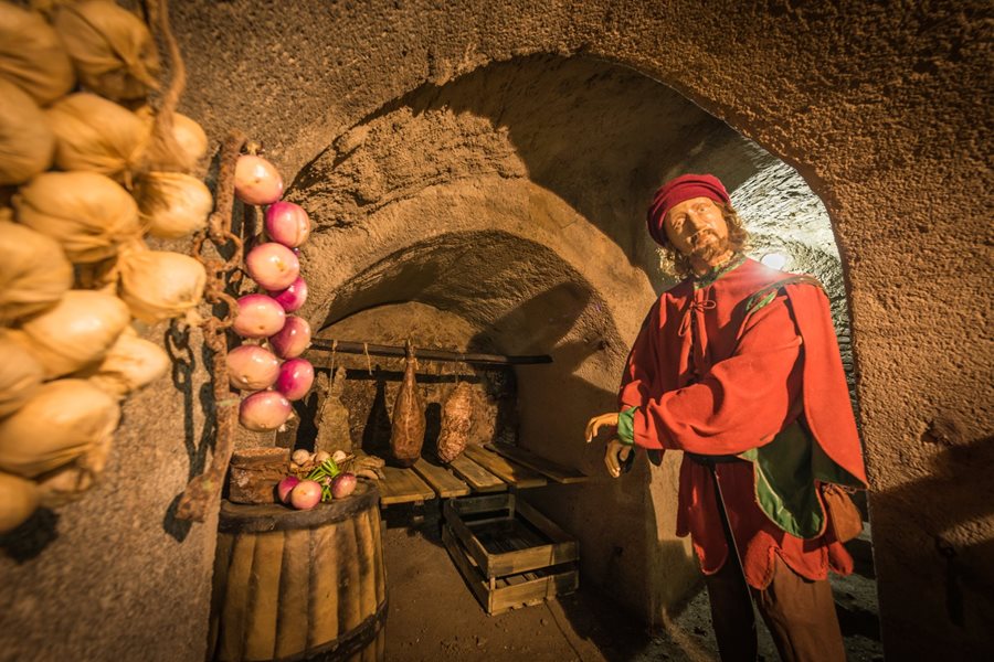 Klassieke familieroute in ondergrondse ruimte van Znojmo ©Archive Znojmoregion.cz Klassieke familieroute in ondergrondse ruimte van Znojmo
