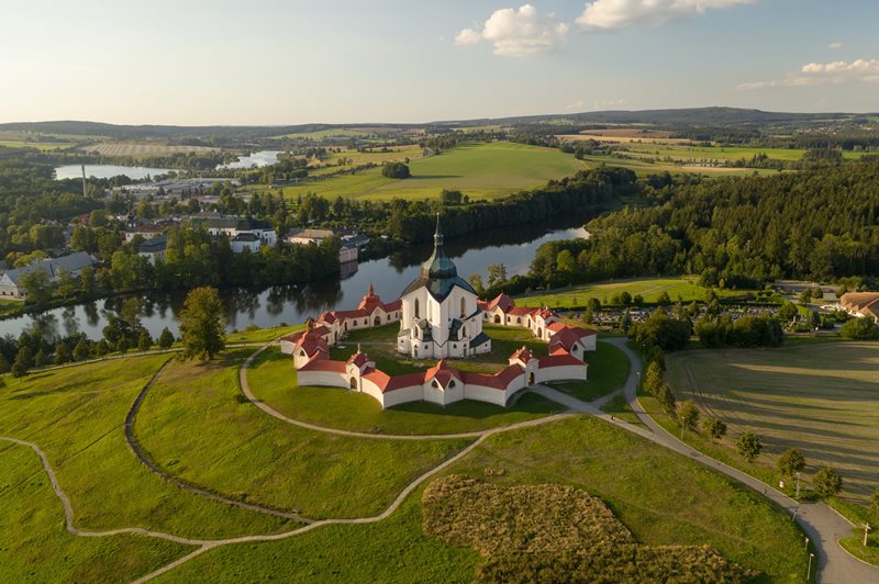 Chris Borg / Shutterstock.com