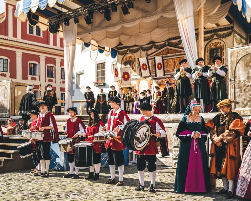 Slávnosti päťlistej ruže © Tomáš Perzl pre DMO Český Krumlov Region